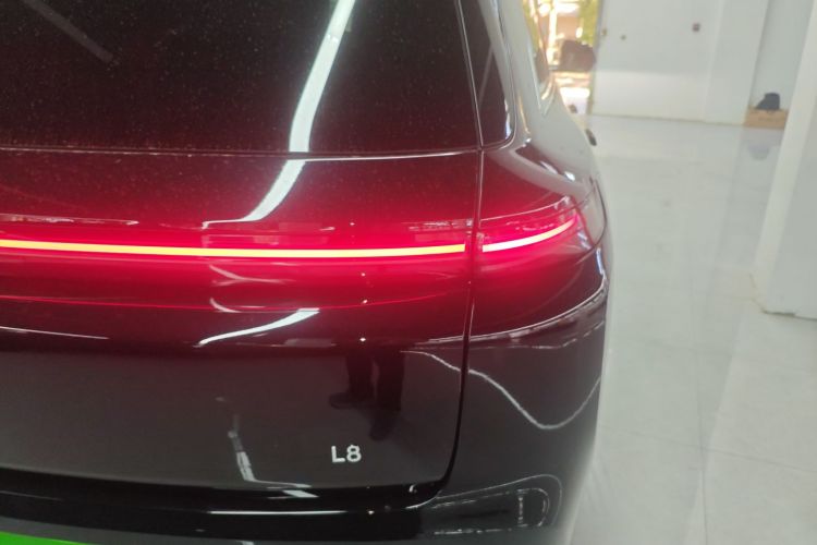 理想汽车 理想L8 2025款 Max 智能焕新版车身外观6006