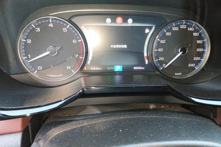 广汽传祺 传祺GS8 2017款 320T 四驱豪华智联版（七座）中控内饰15