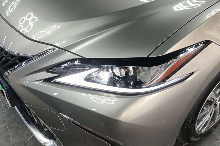 雷克萨斯ES 2022款 200 卓越版局部细节36