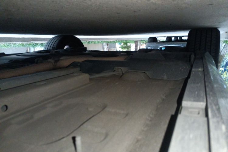 DS 5 2013款 1.6T 豪华版THP200局部细节9002