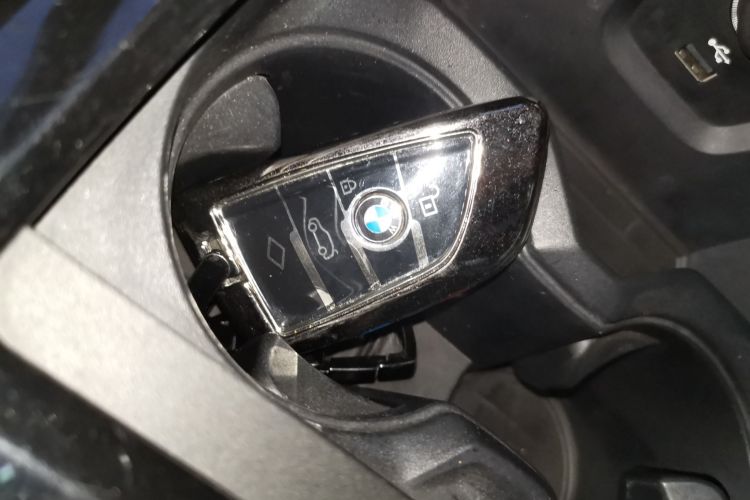 宝马X1 2020款 sDrive20Li 尊享型中控内饰11