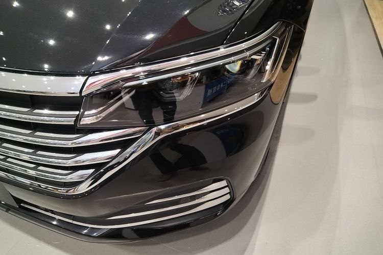 大众 威然 2024款 380TSI 尊贵版局部细节36