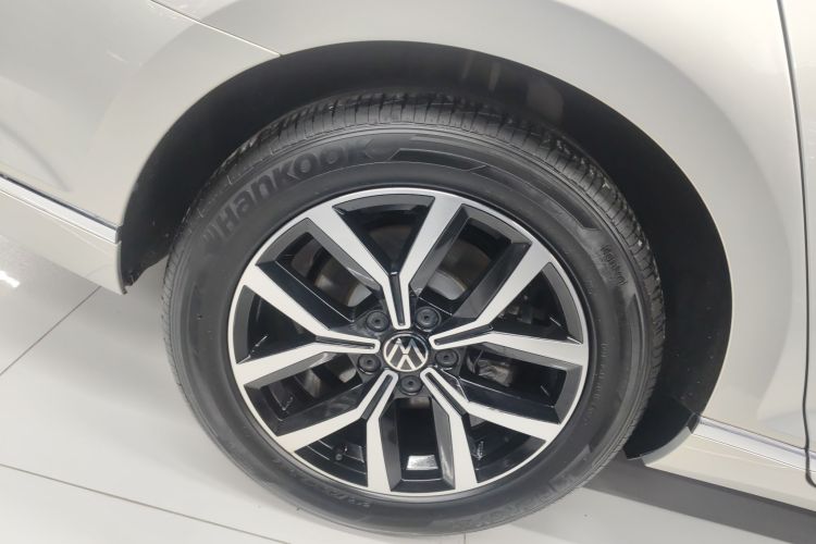 大众 迈腾 2020款 330TSI DSG 领先型车身外观6008