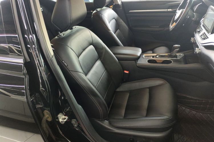 日产 天籁 2021款 2.0T XL Upper AD1 智享领航版局部细节41