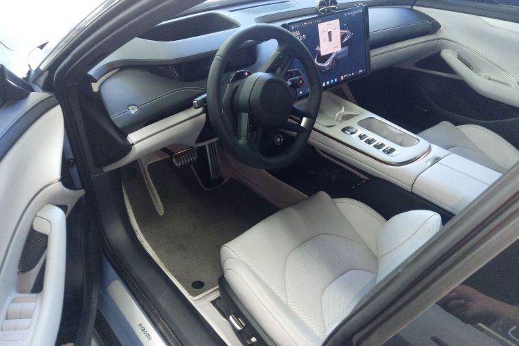 小米汽车 小米SU7 2024款 四驱超长续航高阶智驾Max版中控内饰7003