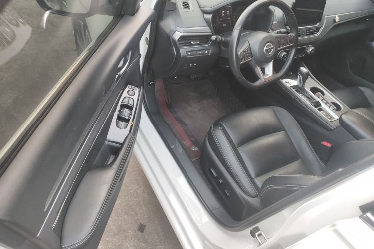 日产 天籁 2021款 2.0T XL 智进版中控内饰20