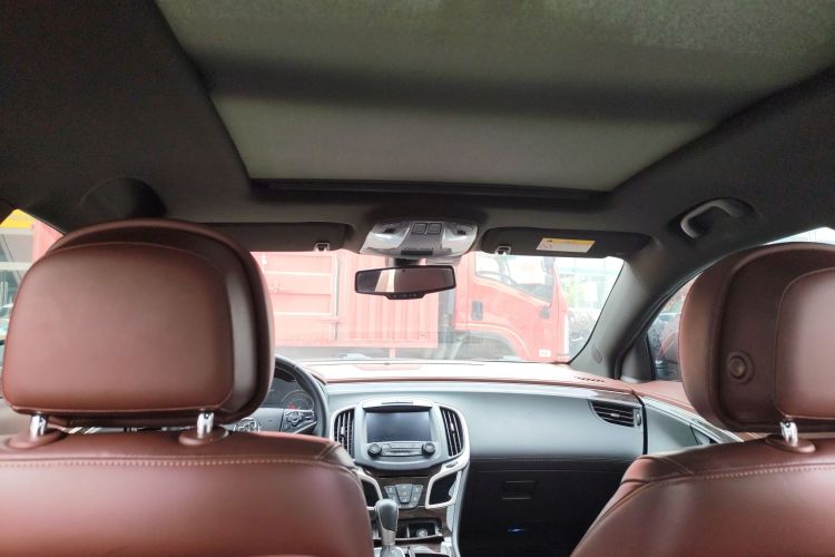 别克 君越 2014款 2.0T SIDI 精英技术型局部细节22