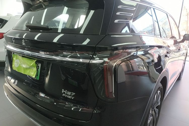 红旗HS7 PHEV 2024款 2.0T PHEV 四驱旗畅版 6座车身外观9