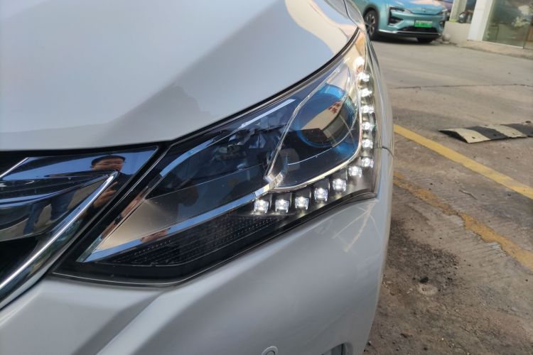 比亚迪 宋 2016款 盖世版 1.5TI 手动豪雅型局部细节36