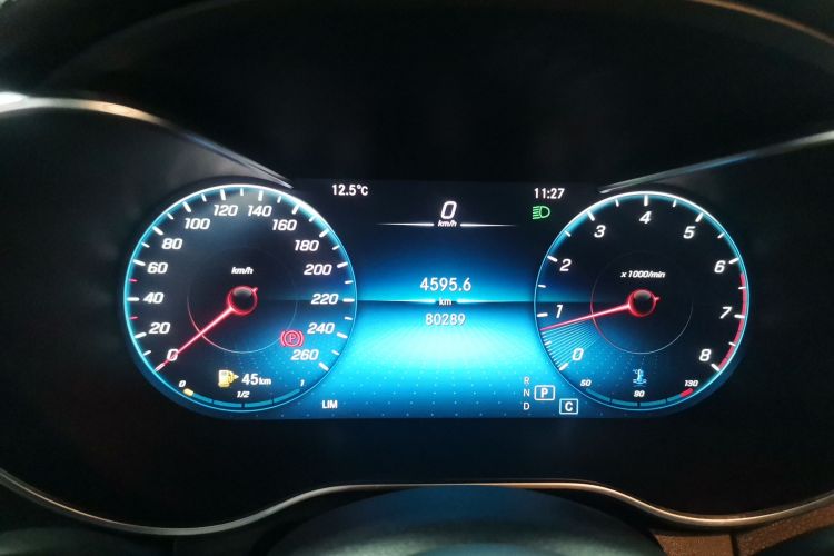 奔驰C级 2020款 改款 C 200 L 时尚型运动版中控内饰14