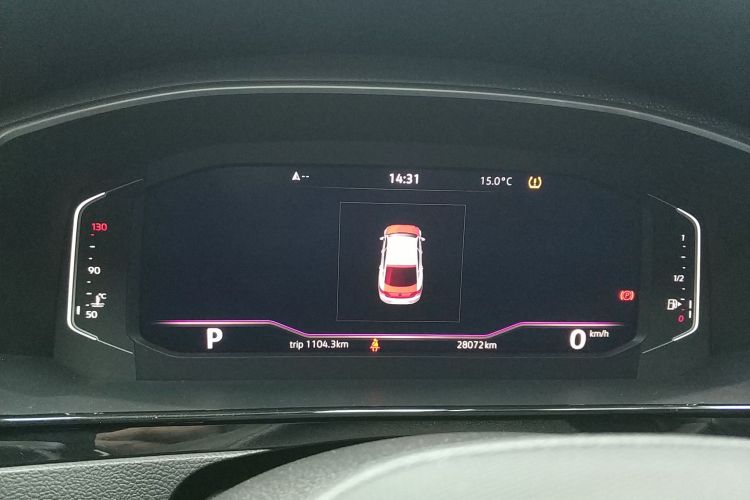 一汽-大众CC 2023款 330TSI 炫目版中控内饰14