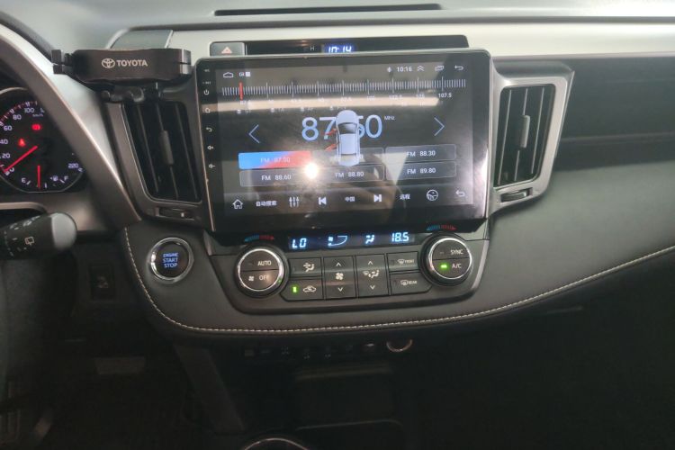 丰田 RAV4荣放 2018款 2.5L 自动四驱精英i版局部细节16