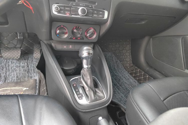 奥迪A1 2016款 30 TFSI Sportback Design风尚版局部细节18