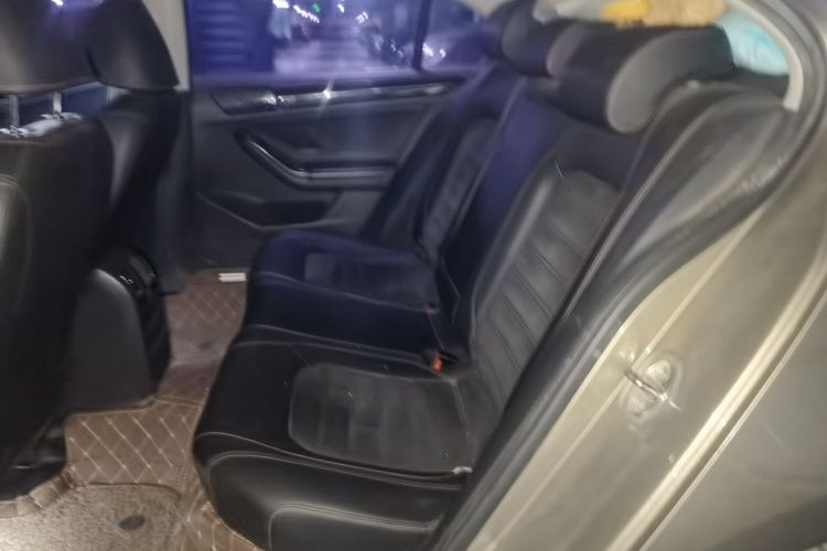 大众 速腾 2018款 280TSI DSG豪华型中控内饰21