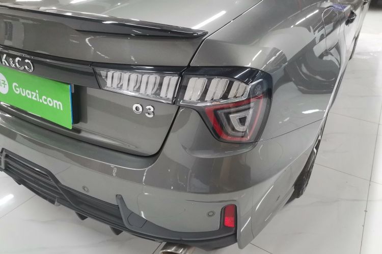 领克03 2022款 2.0TD DCT劲Pro车身外观9