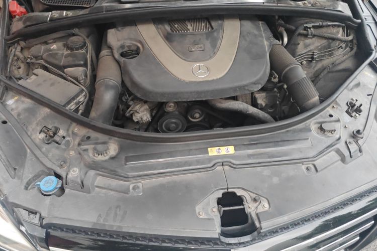 奔驰R级 2010款 R 300 L 豪华型局部细节24