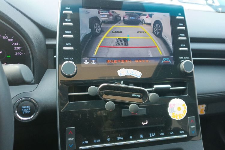 丰田 亚洲龙 2022款 2.0L 豪华版中控内饰16