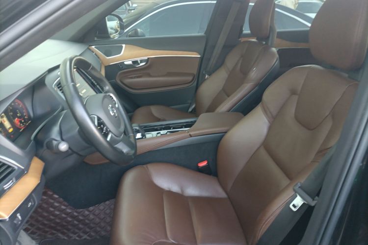 沃尔沃XC90 2022款 B5 智行豪华版 5座局部细节19