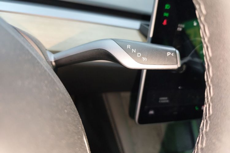 特斯拉 Model 3 2021款 改款 标准续航后驱升级版 3D1中控内饰18