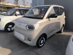 五菱汽车 宏光MINIEV 2024款 第三代 215km 青春版