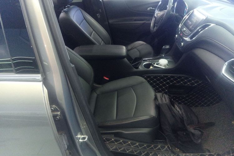 雪佛兰 探界者 2018款 535T 自动驭界版局部细节41