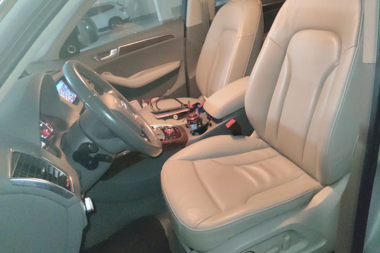 奥迪Q5 2011款 2.0TFSI 舒适型局部细节19