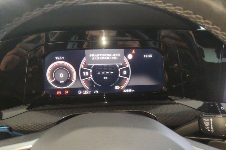 大众 高尔夫GTI 2023款 380TSI DSG GTI中控内饰14