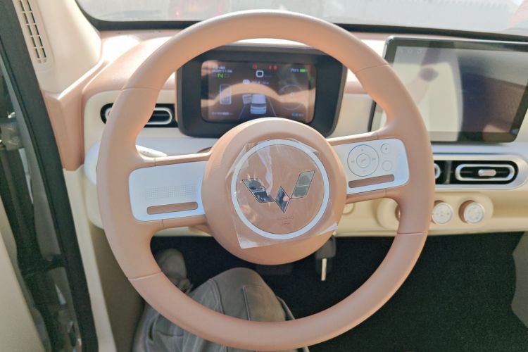 五菱汽车 宏光MINIEV 2024款 第三代 215km 青春版中控内饰13