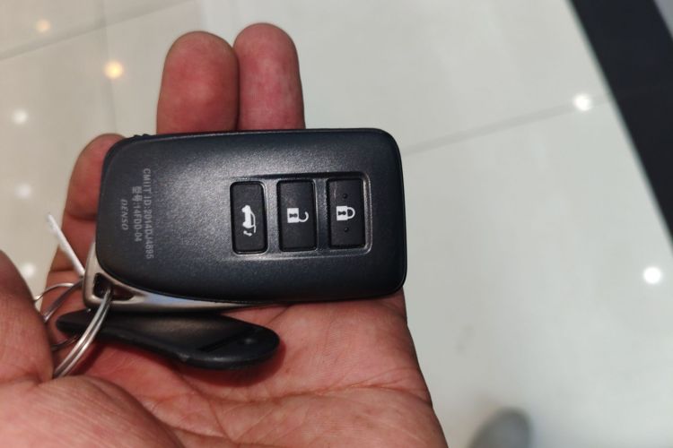 雷克萨斯NX 2020款 300h 前驱 锋尚版 国VI中控内饰11