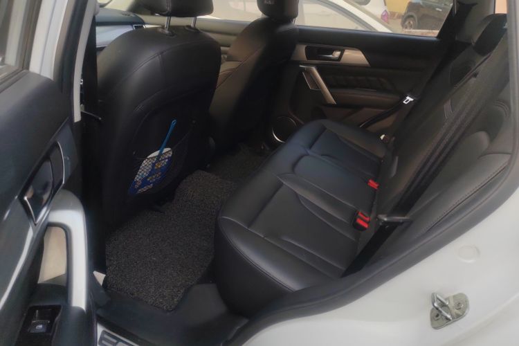 哈弗H2 2016款 红标 1.5T 自动两驱豪华型中控内饰21