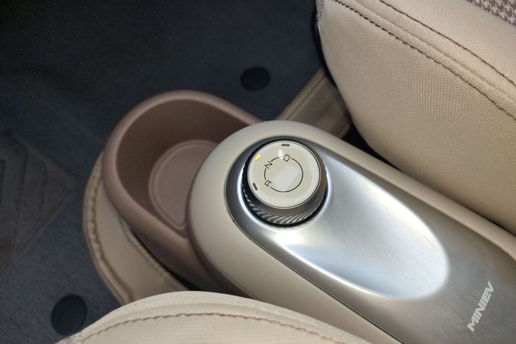 五菱汽车 宏光MINIEV 2025款 四门版 进阶款局部细节18