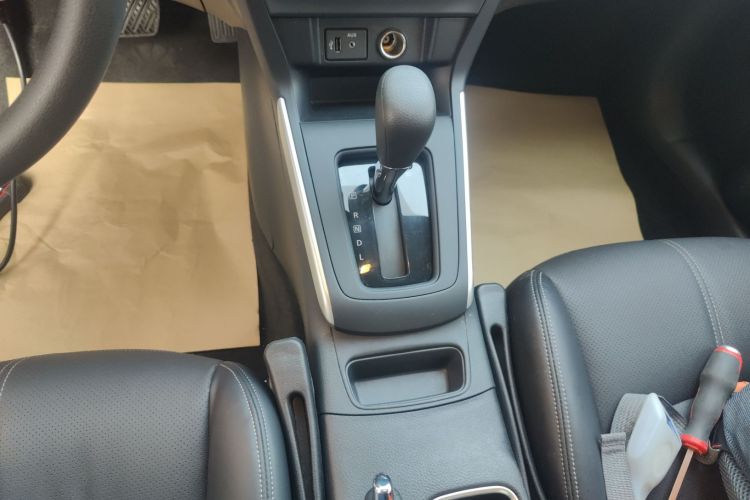 日产 轩逸 2024款 经典 1.6XE CVT舒适版中控内饰18