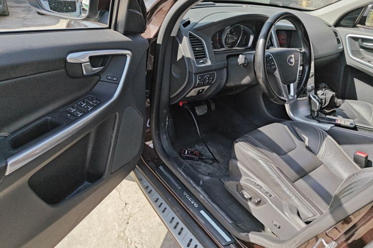 沃尔沃XC60 2017款 T5 AWD 智远升级版中控内饰20