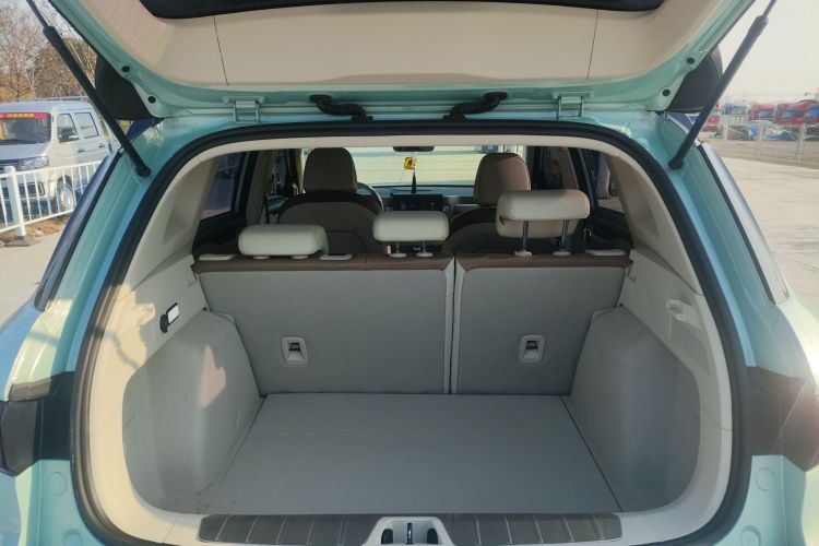 吉利汽车 吉利icon 2022款 1.5TD 青鸢限量款机舱底盘23