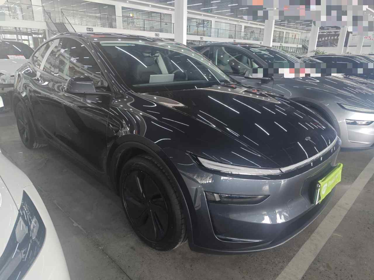 特斯拉 Model Y 2025款 后轮驱动 首发版(5)