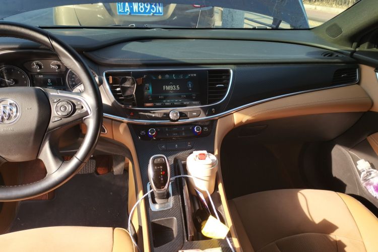 别克 君越 2018款 28T 精英型局部细节16