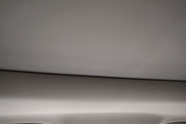 路虎 揽胜极光 2022款 极光L 249PS R-Dynamic 豪华版中控内饰22