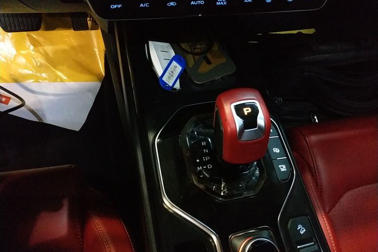 吉利汽车 吉利icon 2021款 1.5TD 锦鲤中控内饰18