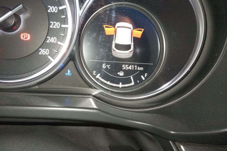 马自达CX-5 2020款 改款 2.0L 自动两驱智尊型中控内饰15