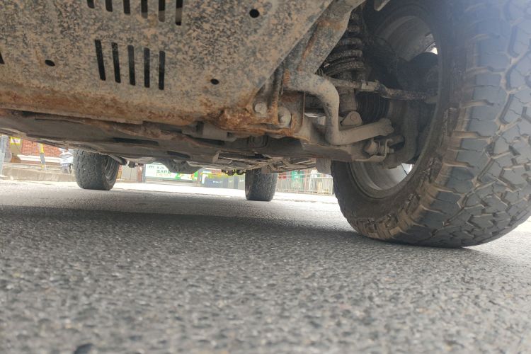 日产 途达 2020款 2.5L XV 4WD 自动四驱旗舰版局部细节9004