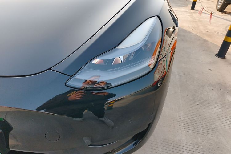 特斯拉 Model Y 2022款 后轮驱动版局部细节36