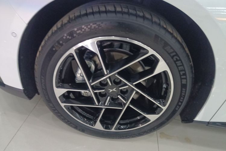 小鹏P7+ 2024款 超长续航 Max车身外观6007