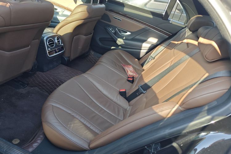 奔驰S级 2019款 S 320 L中控内饰21