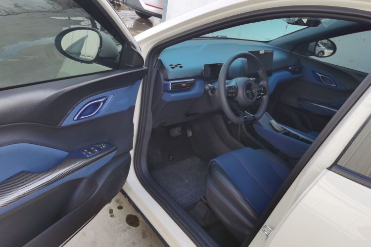 比亚迪 海鸥 2025款 305km 活力版中控内饰20