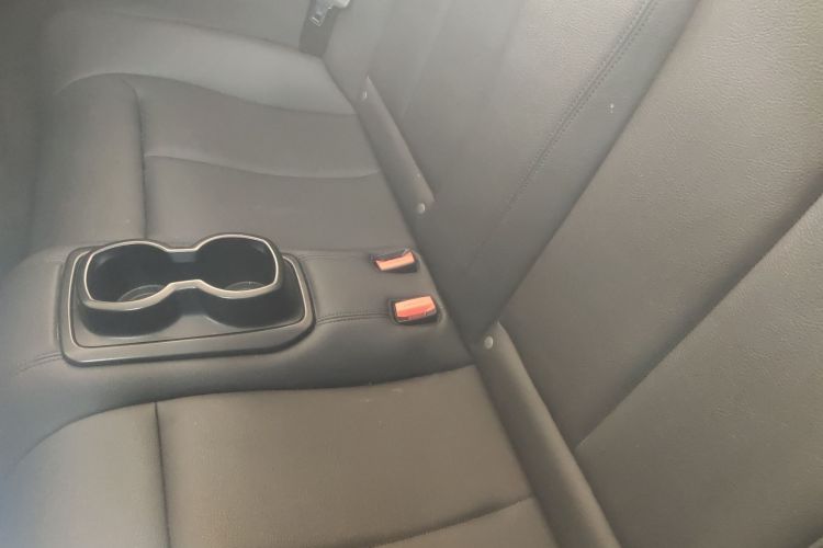 宝马2系(进口) 2015款 218i 敞篷轿跑车中控内饰21