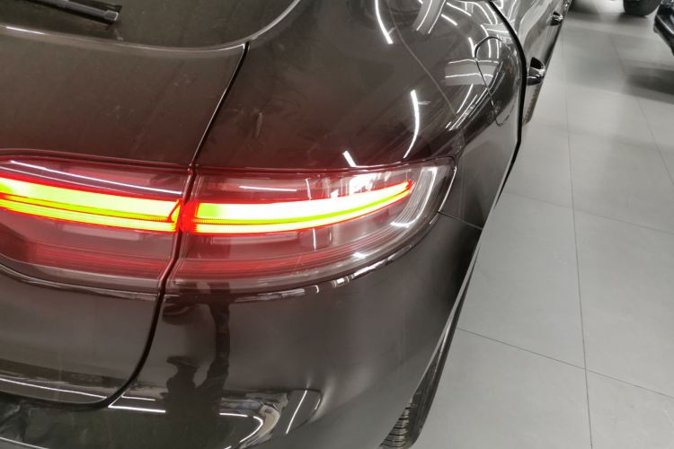 保时捷 2022款 Macan 2.0T车身外观9