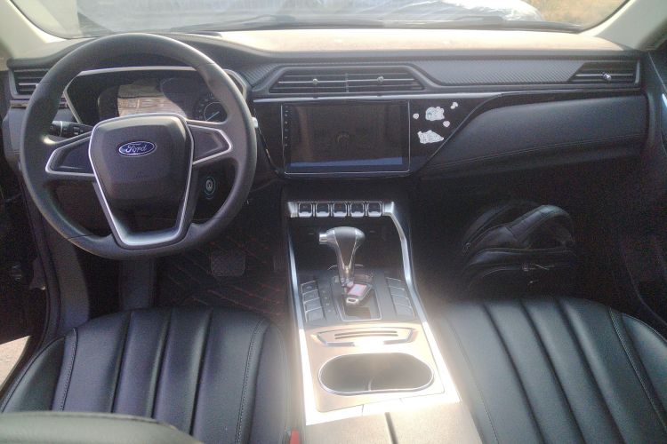 福特 领界 2019款 EcoBoost 145 CVT精领型 国VI中控内饰7002