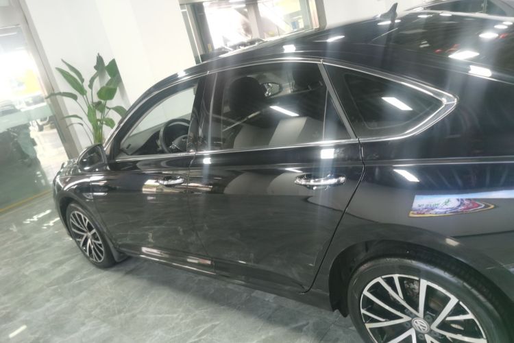 大众 朗逸 2018款 280TSI DSG豪华版 国V车身外观6003