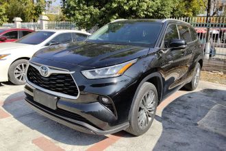 丰田 汉兰达 2023款 2.5L智能电混双擎四驱豪华版 7座