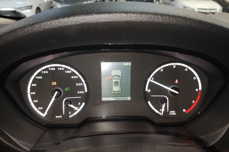 观致5 2018款 改款 1.6T 自动领先型中控内饰14